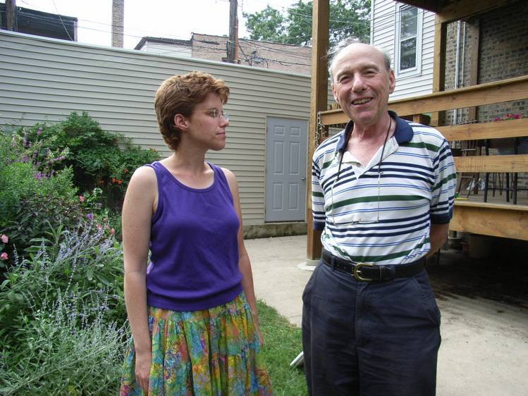  in Anita's yard, Chicago, 19 August 2006