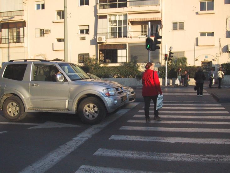 Tel-Aviv traffic - good but not perfect