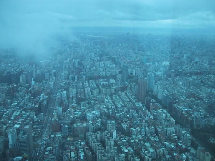 View from 388 m of Taipei 101 tower