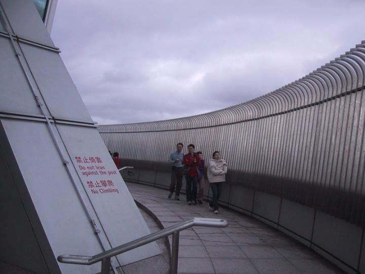 Open observation deck -- 390 m -- blustery!